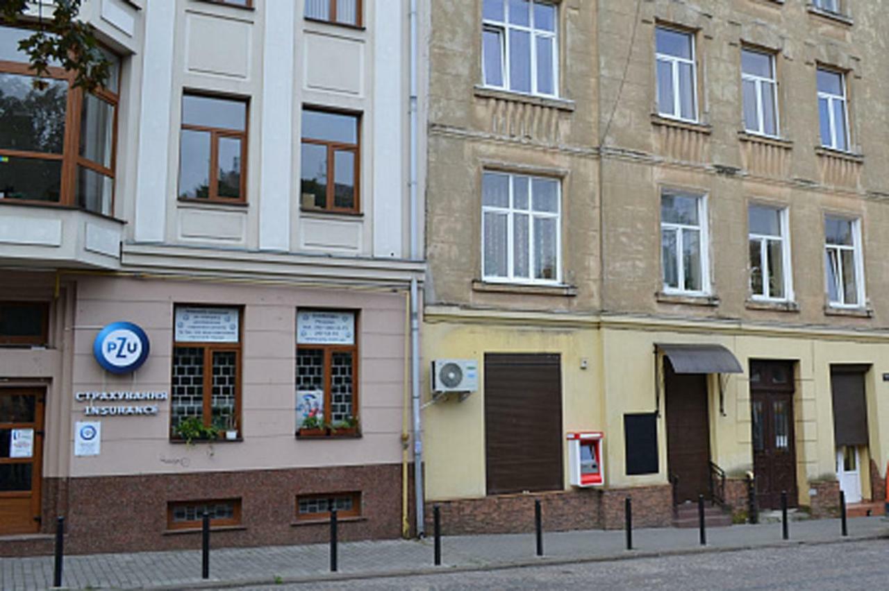 Apartment At Teodora Sqr Lviv Luaran gambar